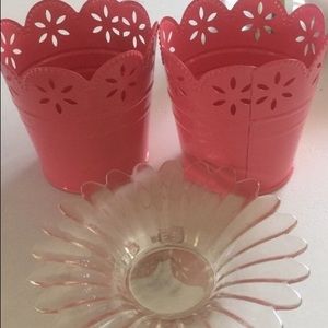 Glass flower candle holder & two pink metal tins